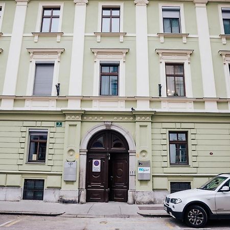 Apartment Center - Kersnikova Liubliana Exterior foto